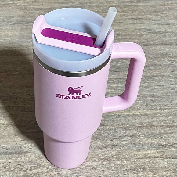 Stanley Cherry Blossom Pink 40 oz Tumbler with Handle and Straw - Picture 1 of 16